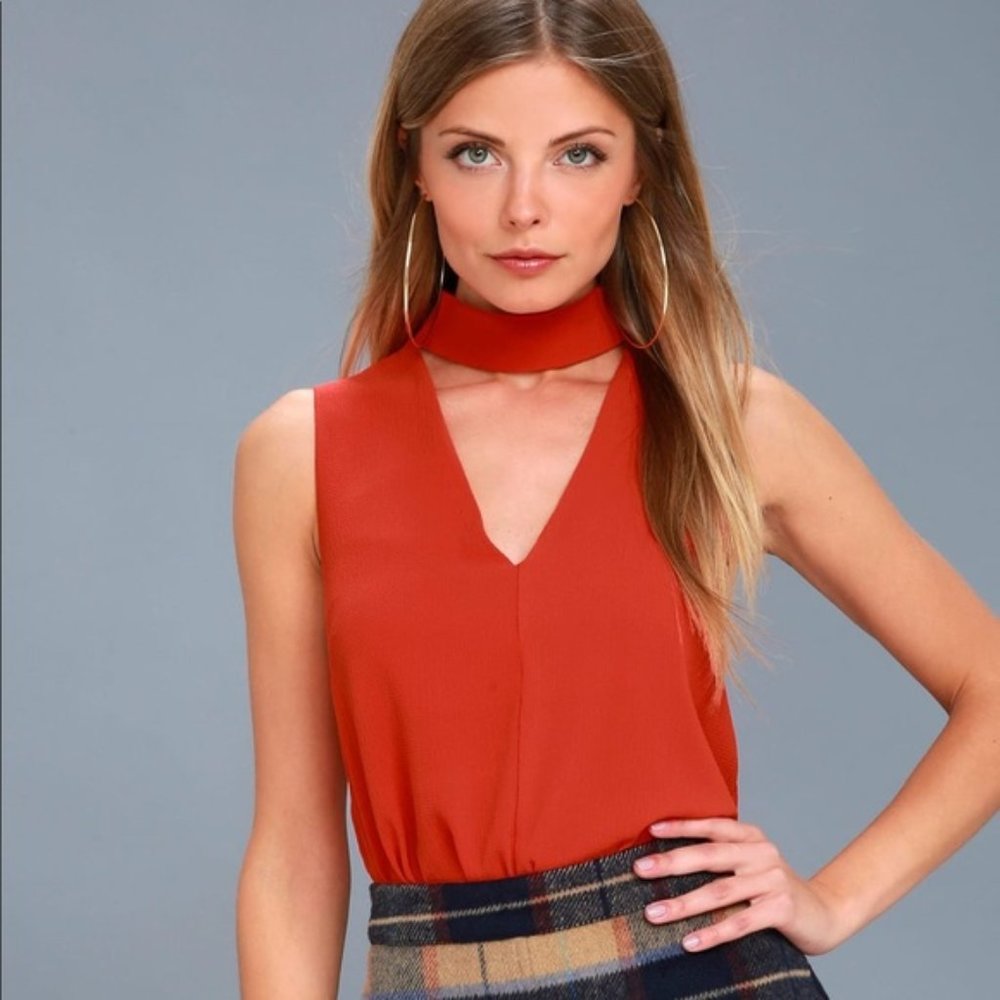 Lulu's Ciao Bella Red Cutout Mock Neck Top NWOT